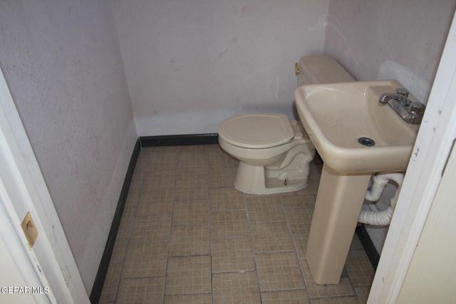 8606 N GATEWAY Boulevard, Canutillo, TX 79835