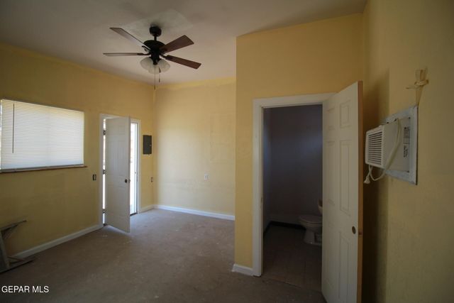 8606 N GATEWAY Boulevard, Canutillo, TX 79835