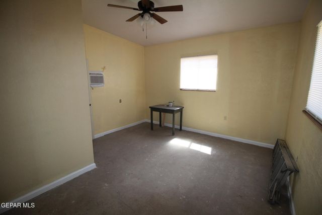 8606 N GATEWAY Boulevard, Canutillo, TX 79835