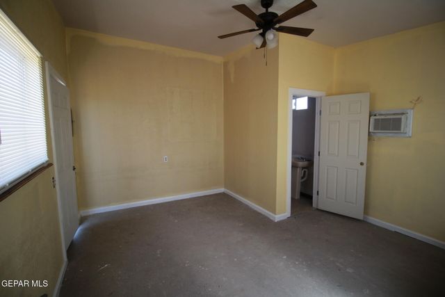 8606 N GATEWAY Boulevard, Canutillo, TX 79835