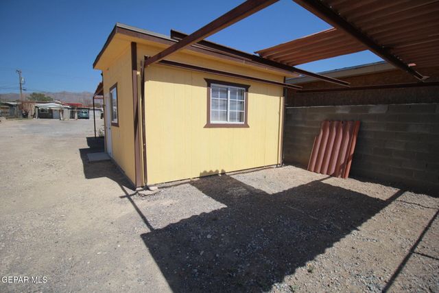 8606 N GATEWAY Boulevard, Canutillo, TX 79835