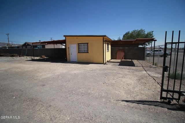 8606 N GATEWAY Boulevard, Canutillo, TX 79835