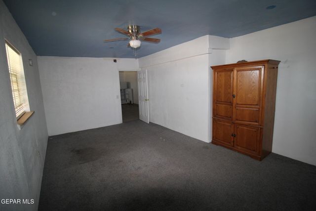8606 N GATEWAY Boulevard, Canutillo, TX 79835