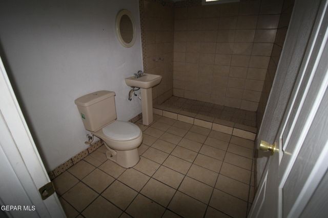 8606 N GATEWAY Boulevard, Canutillo, TX 79835