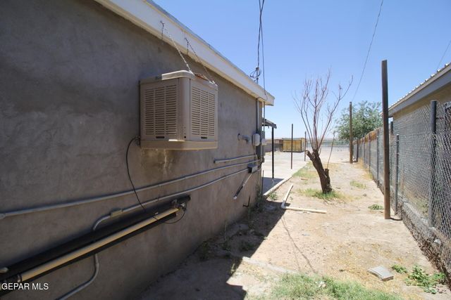 8606 N GATEWAY Boulevard, Canutillo, TX 79835