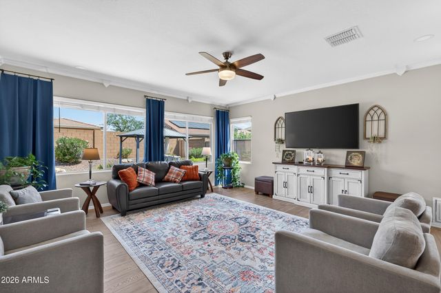 18612 W MOUNTAIN VIEW Road, Waddell, AZ 85355
