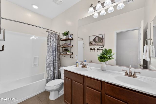18612 W MOUNTAIN VIEW Road, Waddell, AZ 85355