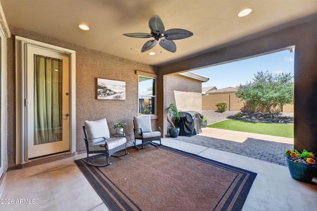 18612 W MOUNTAIN VIEW Road, Waddell, AZ 85355