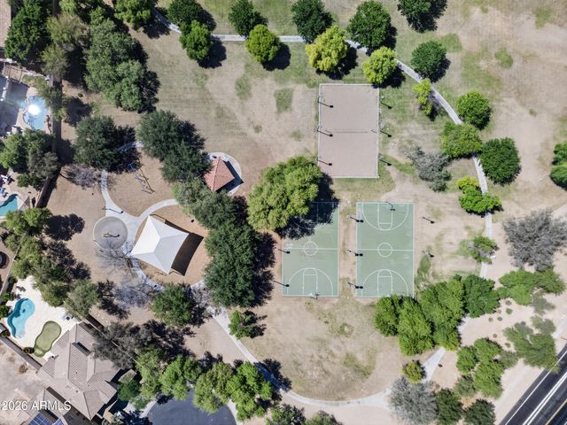 18612 W MOUNTAIN VIEW Road, Waddell, AZ 85355