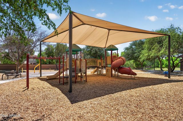18612 W MOUNTAIN VIEW Road, Waddell, AZ 85355