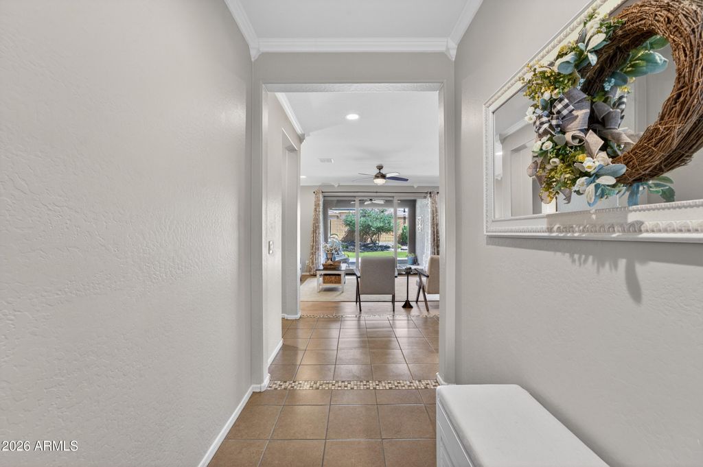 Image 4 of property listing at 18612 W MOUNTAIN VIEW Road, Waddell, AZ 85355