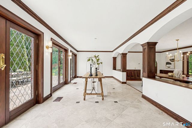 991 Lake Avenue, Greenwich, CT 06831