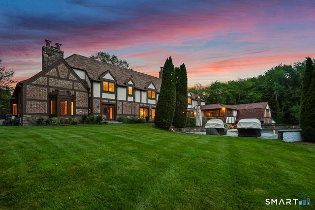 991 Lake Avenue, Greenwich, CT 06831