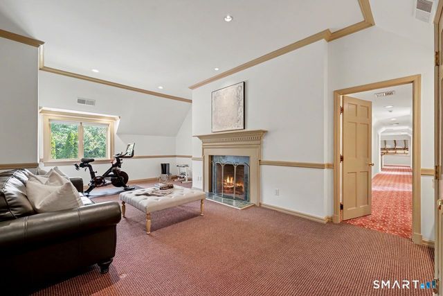991 Lake Avenue, Greenwich, CT 06831