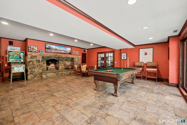 991 Lake Avenue, Greenwich, CT 06831