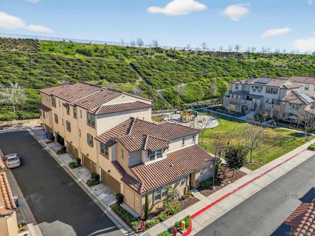 4321 Star Path Way 3, Oceanside, CA 92056