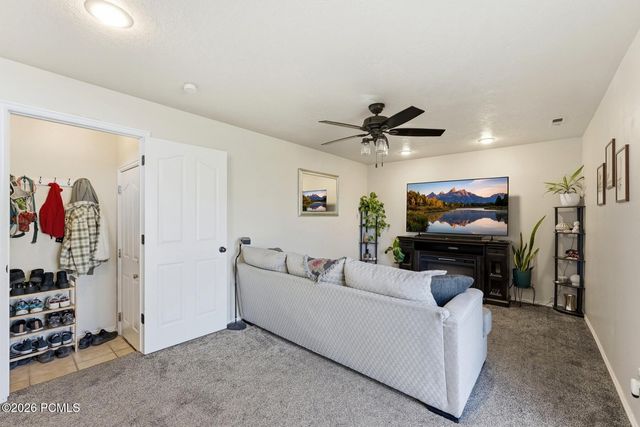 1016 N 250 West, American Fork, UT 84003