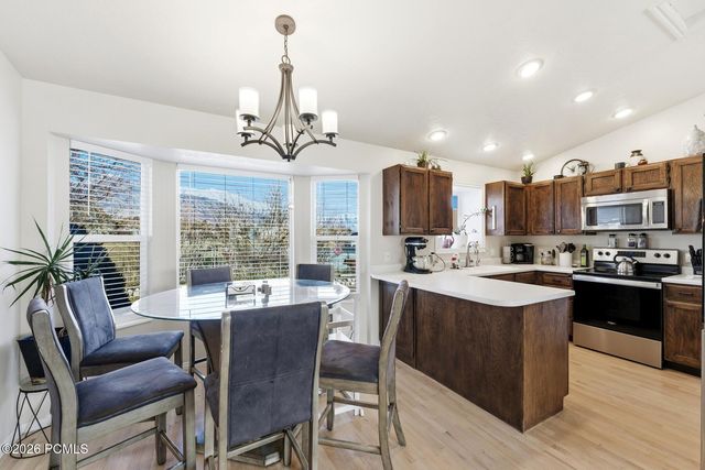 1016 N 250 West, American Fork, UT 84003