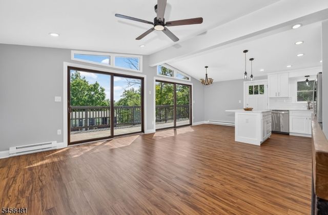 3 Pleasant Rd, High Bridge Boro, NJ 08829