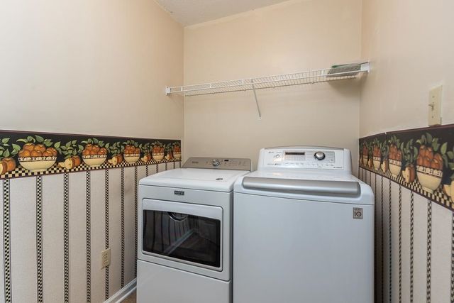 1114 CATHEDRAL LN, Cordova, TN 38018