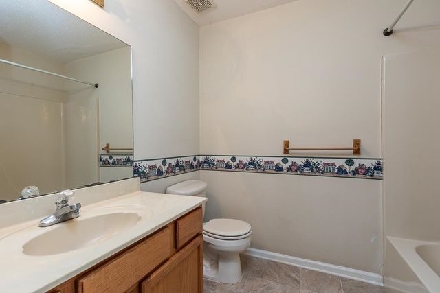 1114 CATHEDRAL LN, Cordova, TN 38018