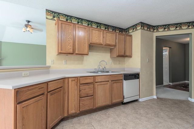 1114 CATHEDRAL LN, Cordova, TN 38018