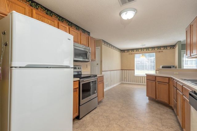 1114 CATHEDRAL LN, Cordova, TN 38018