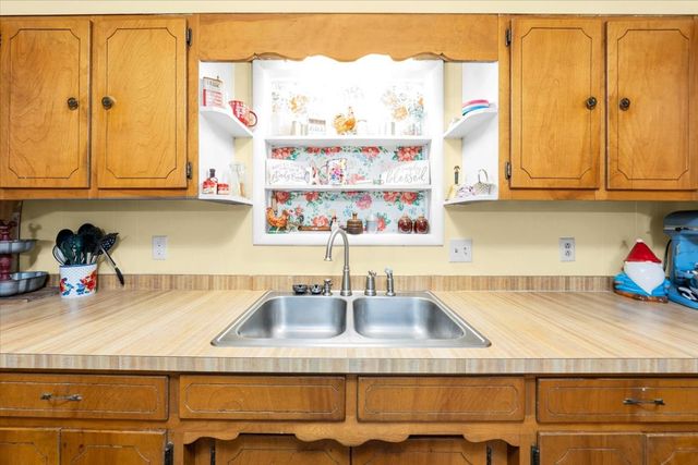 321 Goodridge Rd, Woodbury, TN 37190