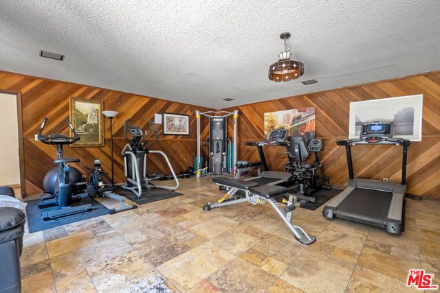 525 S Ardmore Avenue 107, Los Angeles, CA 90020