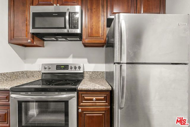 525 S Ardmore Avenue 107, Los Angeles, CA 90020