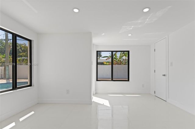 1524 SW 32 CT, Fort Lauderdale, FL 33315