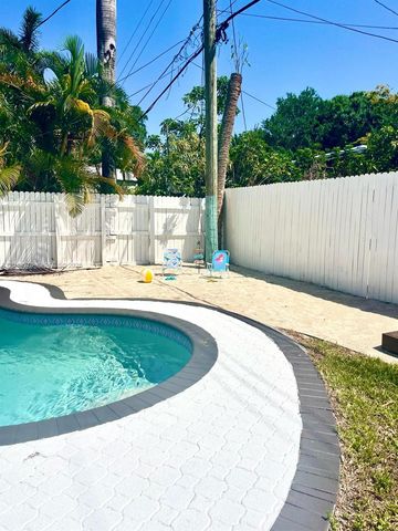 1524 SW 32 CT, Fort Lauderdale, FL 33315