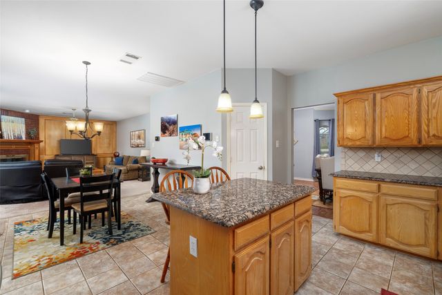 4010 Bluffpoint Road, Rowlett, TX 75088