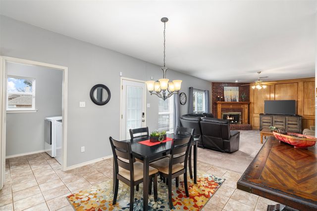 4010 Bluffpoint Road, Rowlett, TX 75088