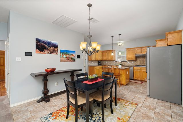 4010 Bluffpoint Road, Rowlett, TX 75088