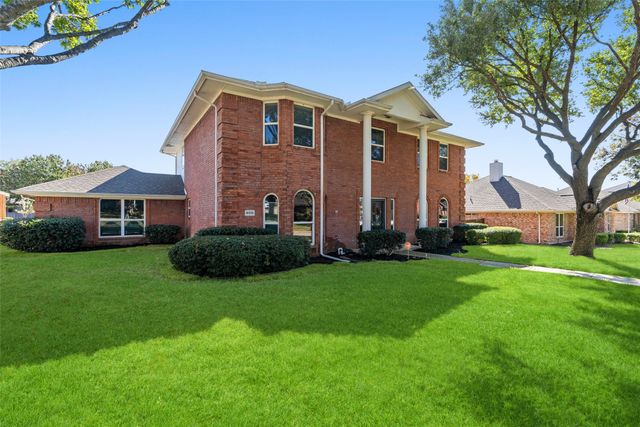 4010 Bluffpoint Road, Rowlett, TX 75088