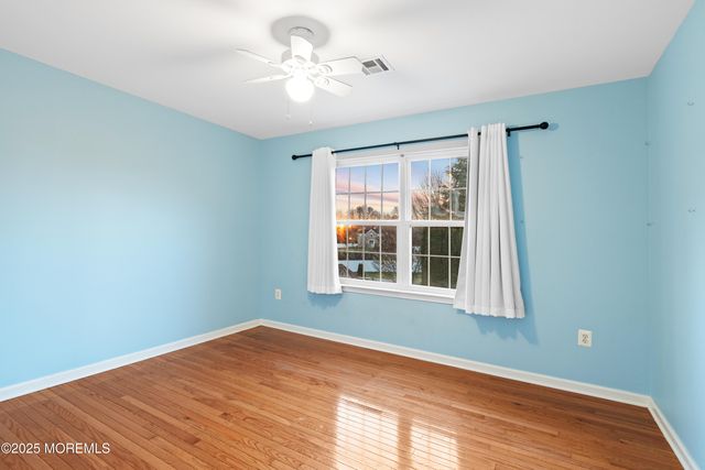 4 Belaire Drive, Jackson, NJ 08527