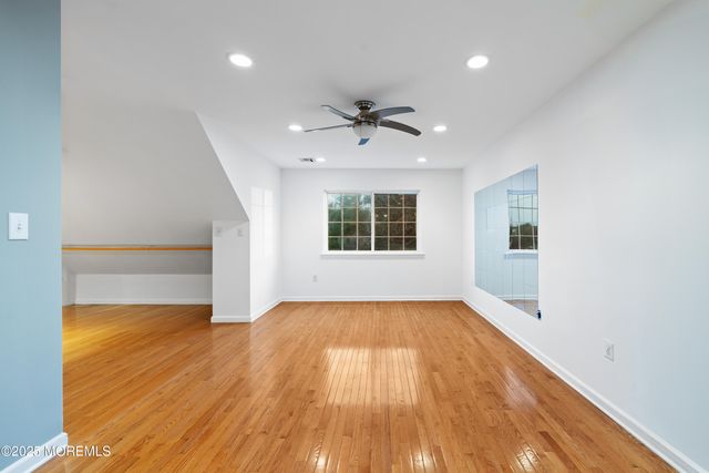 4 Belaire Drive, Jackson, NJ 08527