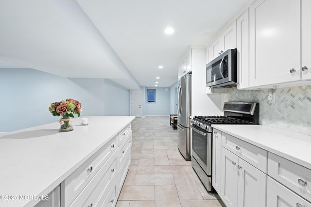 4 Belaire Drive, Jackson, NJ 08527