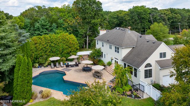 4 Belaire Drive, Jackson, NJ 08527