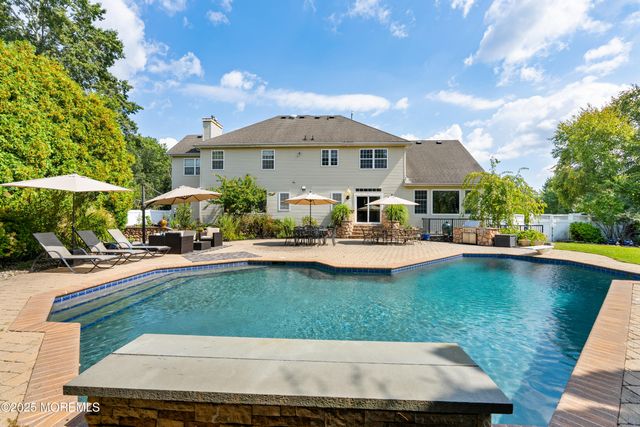 4 Belaire Drive, Jackson, NJ 08527