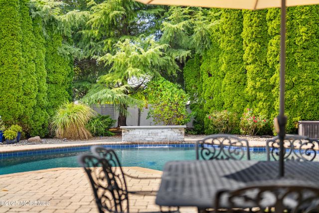 4 Belaire Drive, Jackson, NJ 08527