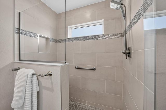 6172 DANIELSON LOOP, The Villages, FL 32163