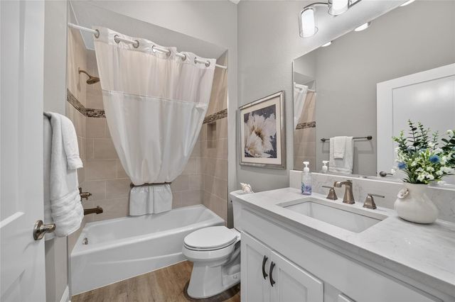 6172 DANIELSON LOOP, The Villages, FL 32163