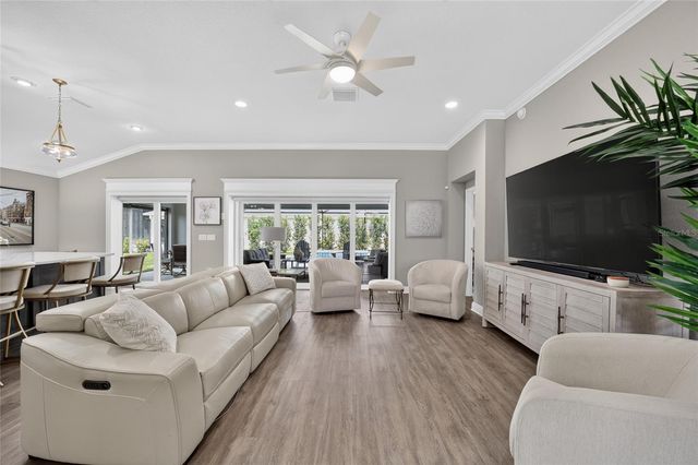 6172 DANIELSON LOOP, The Villages, FL 32163