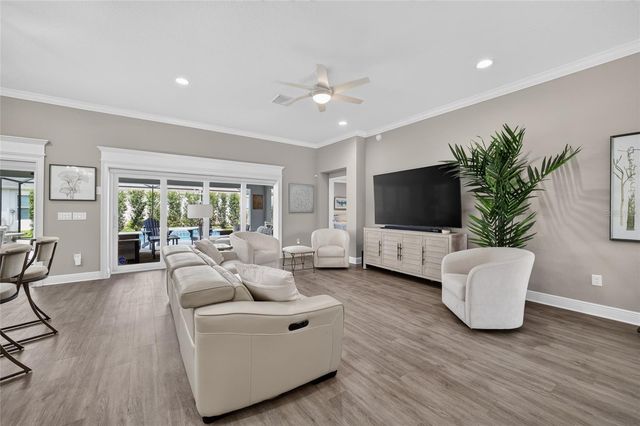 6172 DANIELSON LOOP, The Villages, FL 32163