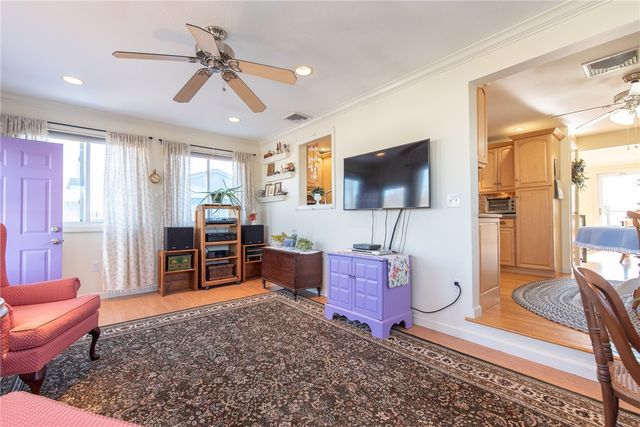 153 Grove Street, Lincoln, RI 02865