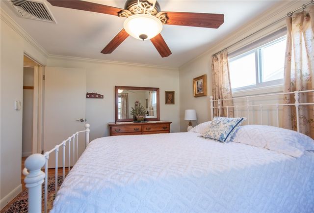 153 Grove Street, Lincoln, RI 02865