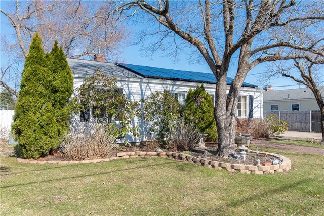 153 Grove Street, Lincoln, RI 02865