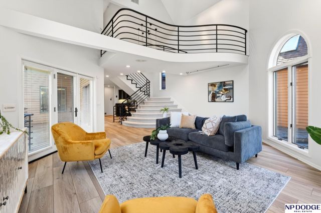 741 N 89th Plaza, Omaha, NE 68114